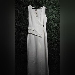 Elegant White Jumpsuit